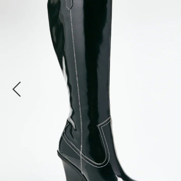 Boots - Picture 7 of 8